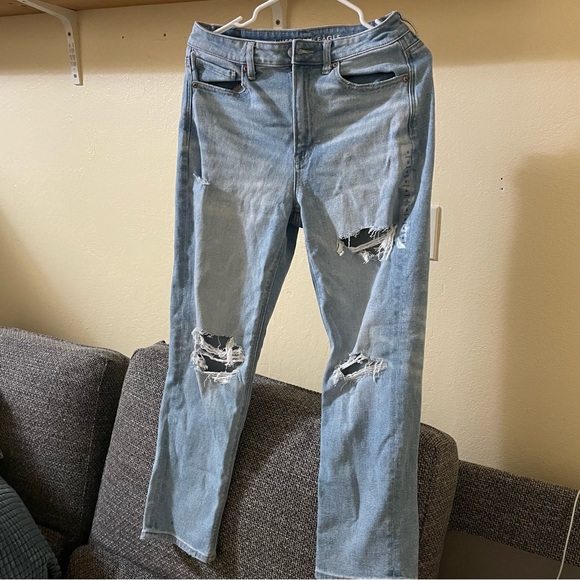 AE Stretch Ripped Mom Straight Jean - Picture 3 of 3